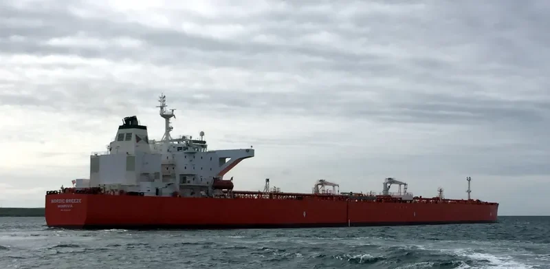 NORDIC BREEZE Tanker IMO 9588445 photo 5