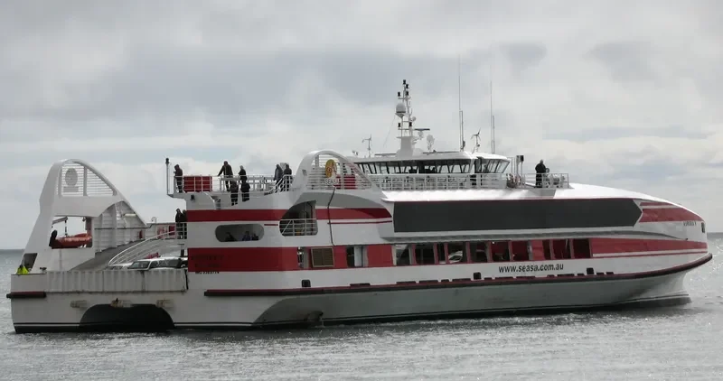AURORA V Ro-Ro IMO 9589774 photo 10