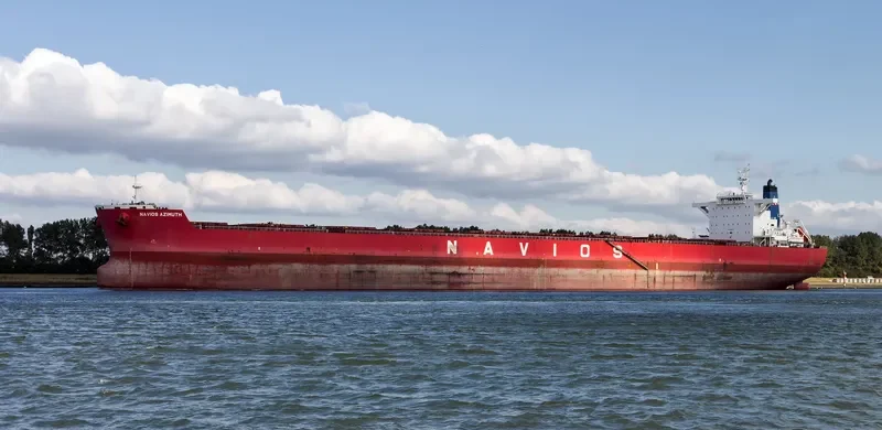 NAVIOS AZIMUTH Bulk Carrier IMO 9589839 photo 6