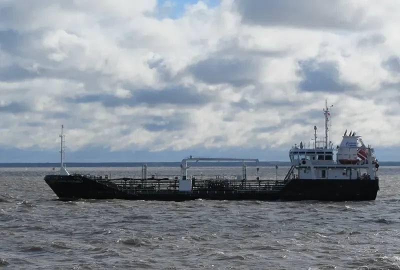 GAZPROMNEFT NORDWEST Tanker IMO 9590137 photo 8
