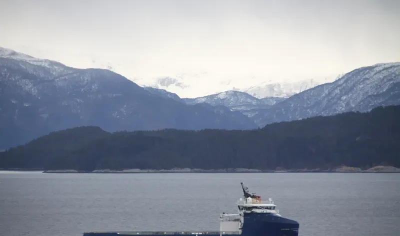 STRIL POLAR Offshore Vessel IMO 9590565 photo 9