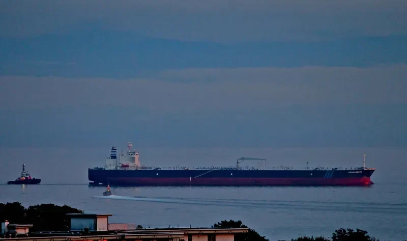 AQUALIBERTY Tanker IMO 9592226 photo 9