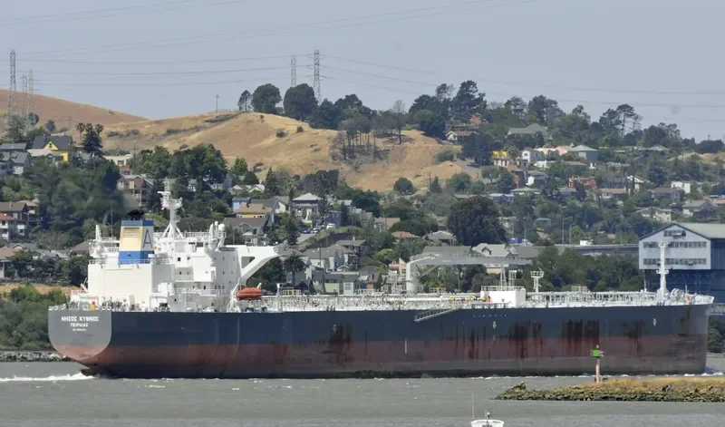 MINERVA KYTHNOS Tanker IMO 9592252 photo 7