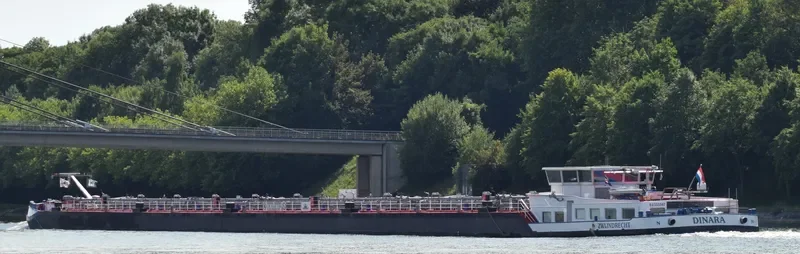 DINARA Tanker IMO 9592317 photo 3
