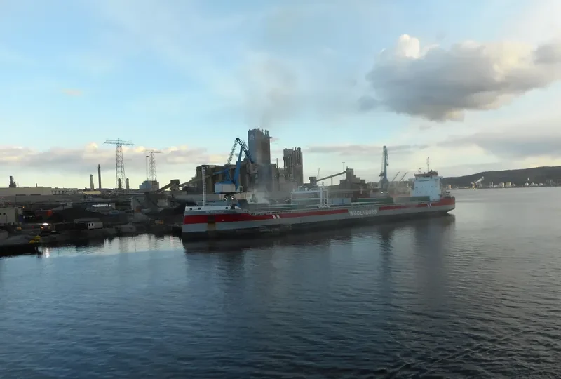 ROERBORG Container Ship IMO 9592599 photo 7