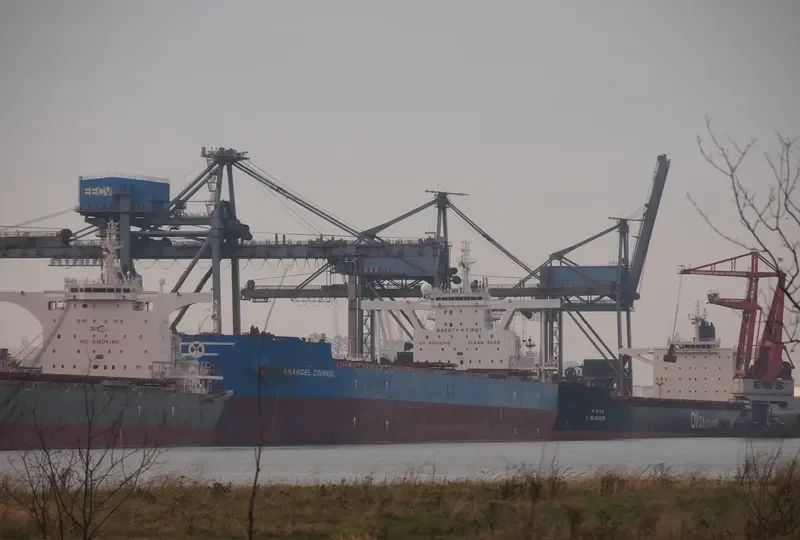MARAN COURAGE Bulk Carrier IMO 9593218 photo 3