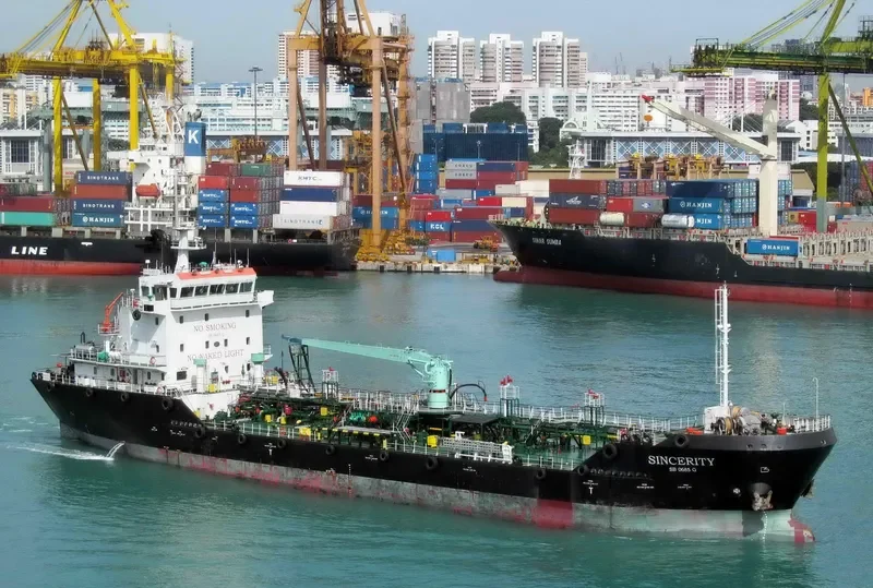 SINCERITY Tanker IMO 9593270 photo 3