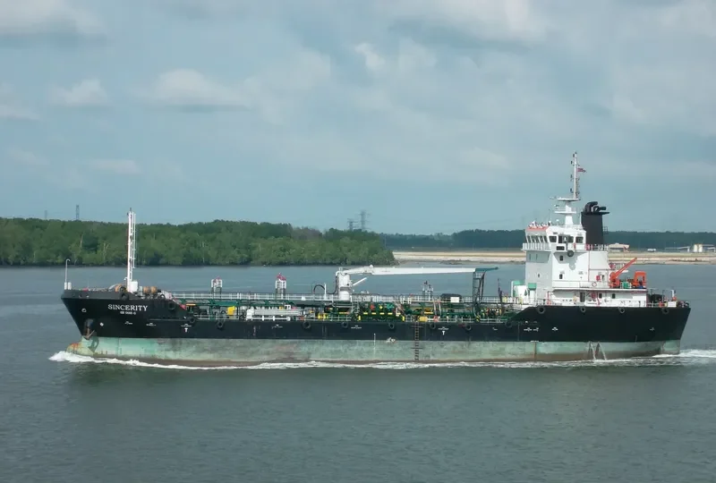 SINCERITY Tanker IMO 9593270 photo 9