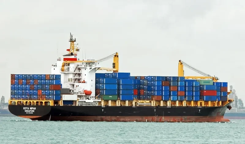 KOTA NIPAH Container Ship IMO 9593696 photo 2