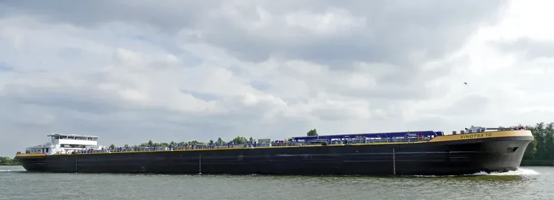 VINOTRA 10 Tanker IMO 9593701 photo 6