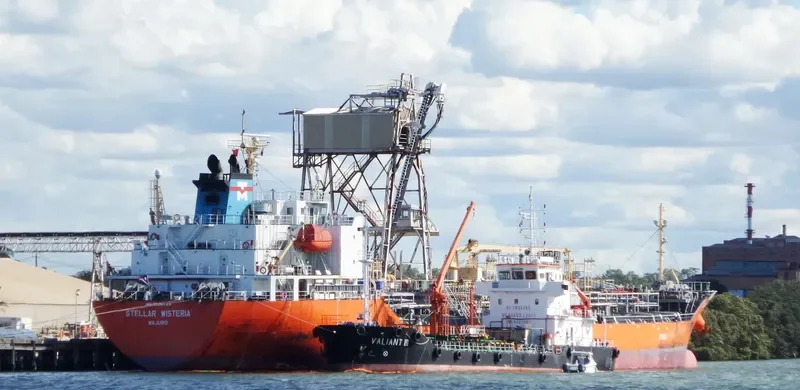 STELLA THERESA Tanker IMO 9594145 photo 5