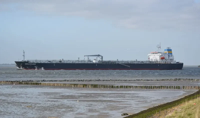 KHAIRPUR Tanker IMO 9594872 photo 3