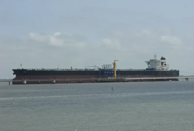 DALIAN Tanker IMO 9595228 photo 6
