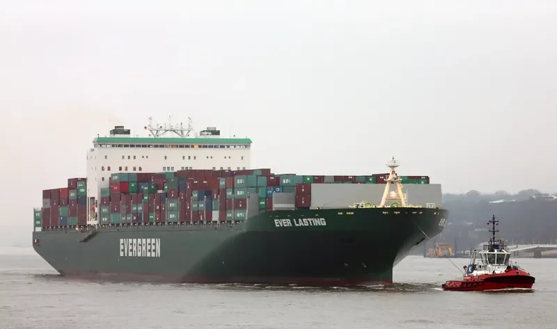 EVER LASTING Container Ship IMO 9595450 photo 3