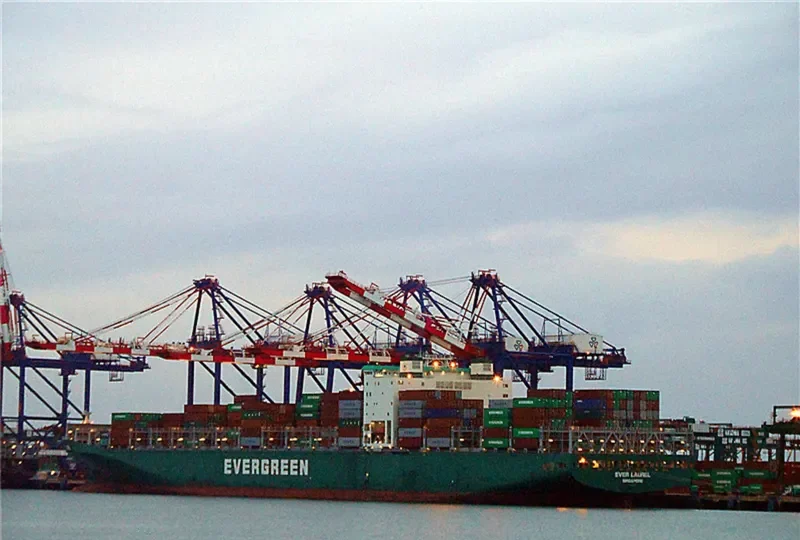 EVER LAUREL Container Ship IMO 9595474 photo 7