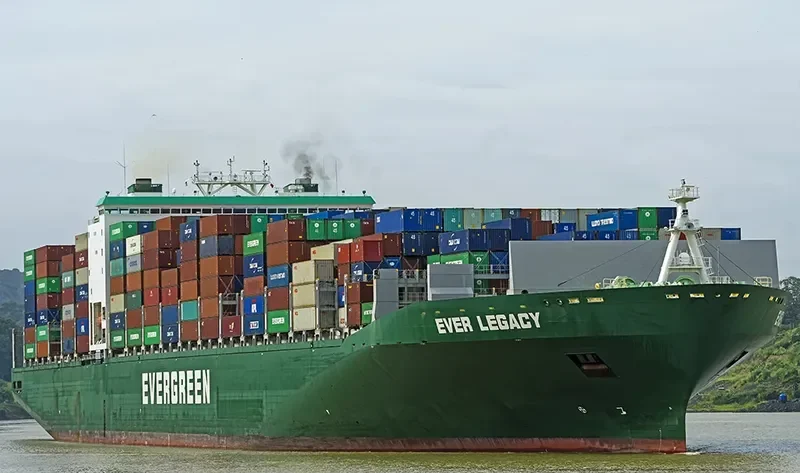 EVER LEGACY Container Ship IMO 9595515 photo 2