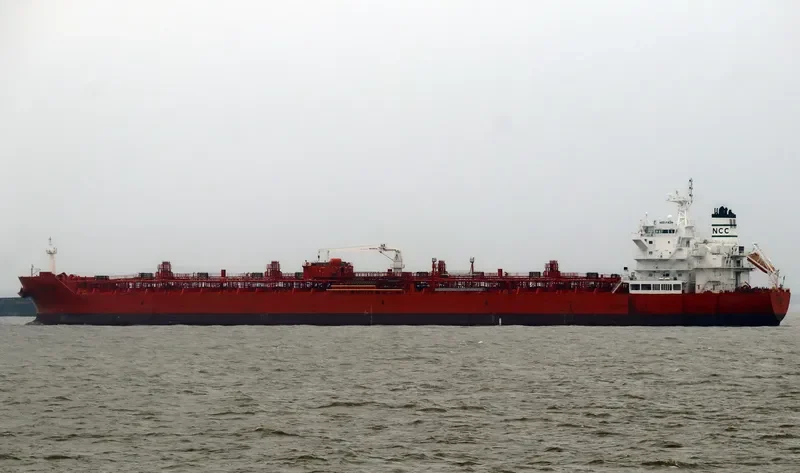 NCC FAJR Tanker IMO 9595644 photo 7