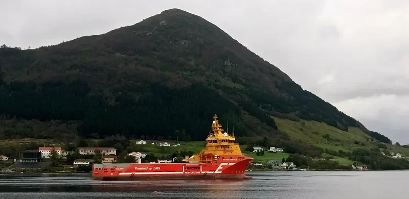 VIKING PRINCE Offshore Vessel IMO 9596296 photo 3