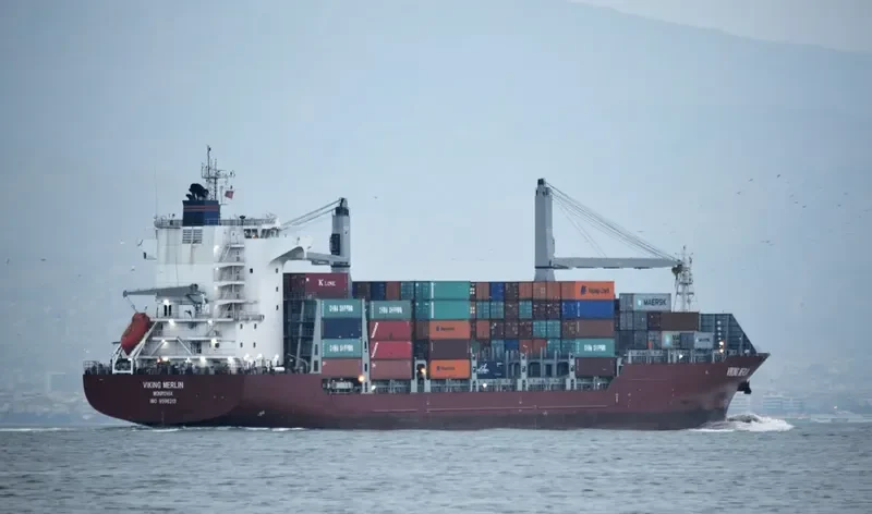 CMA CGM FUZHOU Container Ship IMO 9596313 photo 10
