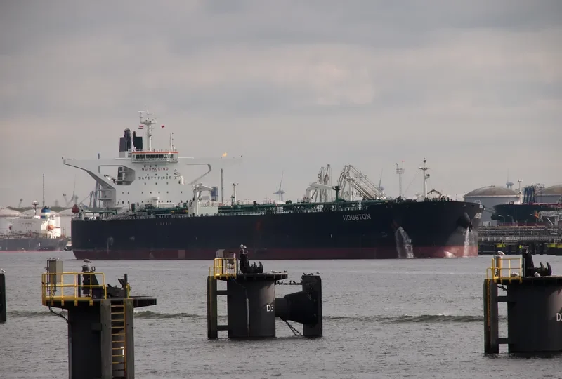 HOUSTON Tanker IMO 9596947 photo 10