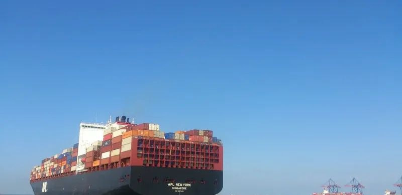 APL NEW YORK Container Ship IMO 9597484 photo 2