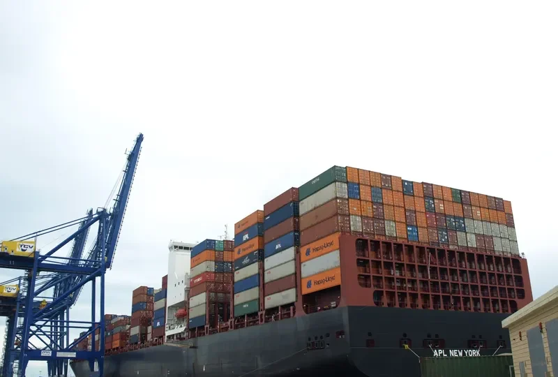 APL NEW YORK Container Ship IMO 9597484 photo 10