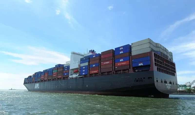 APL PHOENIX Container Ship IMO 9597501 photo 5