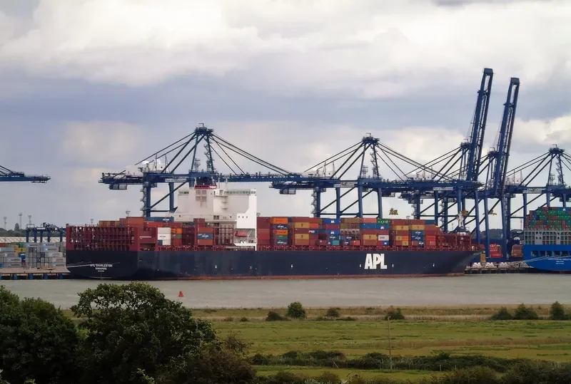 APL CHARLESTON Container Ship IMO 9597551