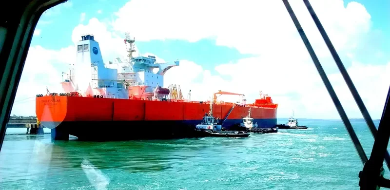 EAGLE PARANA Tanker IMO 9598268 photo 6