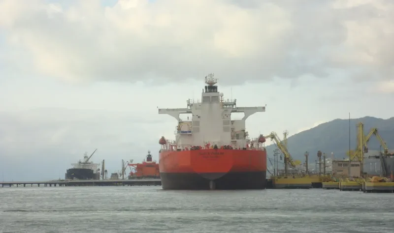 EAGLE PARANA Tanker IMO 9598268 photo 9