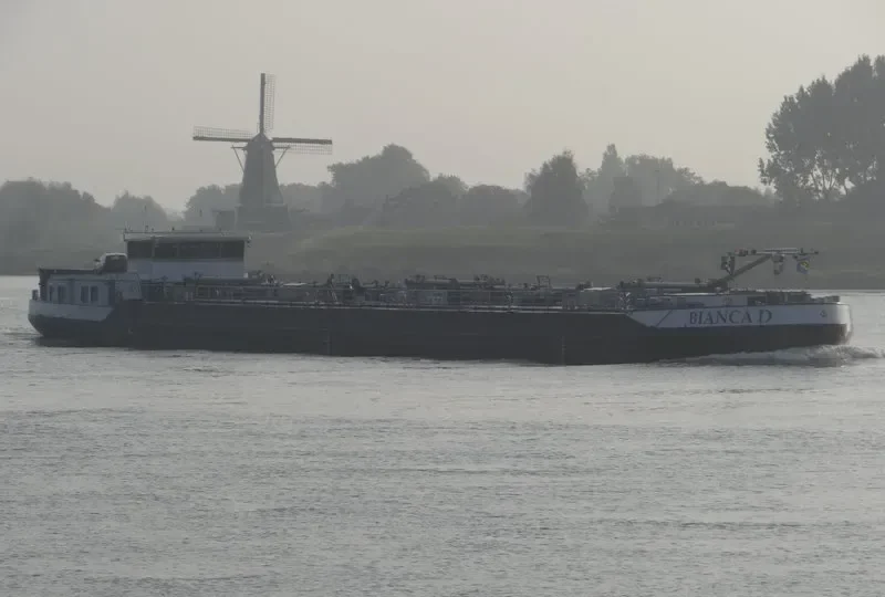 BIANCA D Tanker IMO 9600401 photo 2