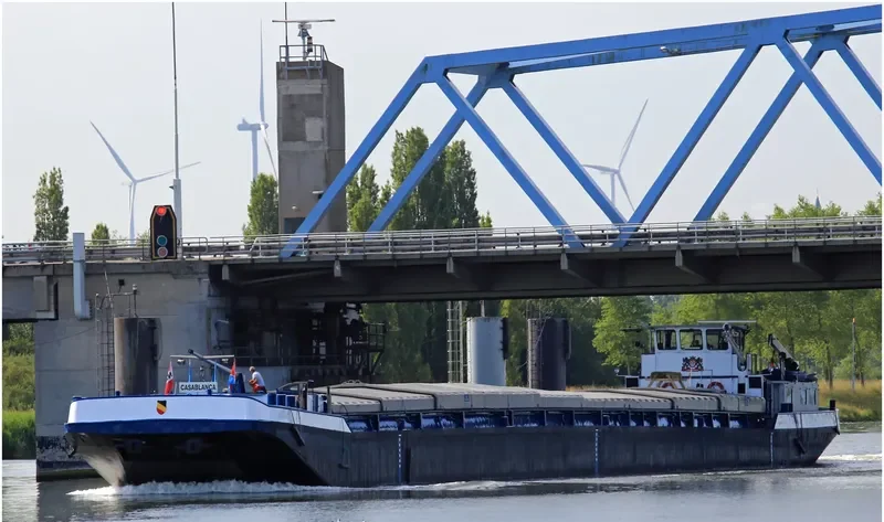 CASABLANCA Tanker IMO 9600413 photo 4