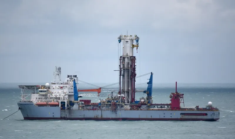 NOBLE GLOBETROTTER II General Cargo IMO 9600786 photo 2