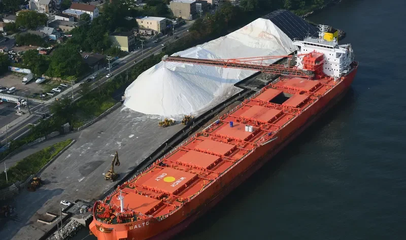 CSL TARANTAU Bulk Carrier IMO 9600982 photo 10