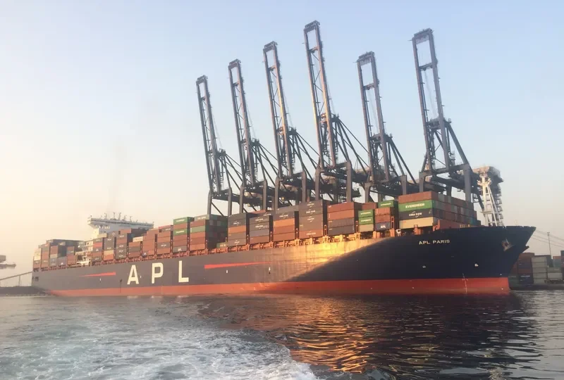 APL PARIS Container Ship IMO 9601302 photo 4