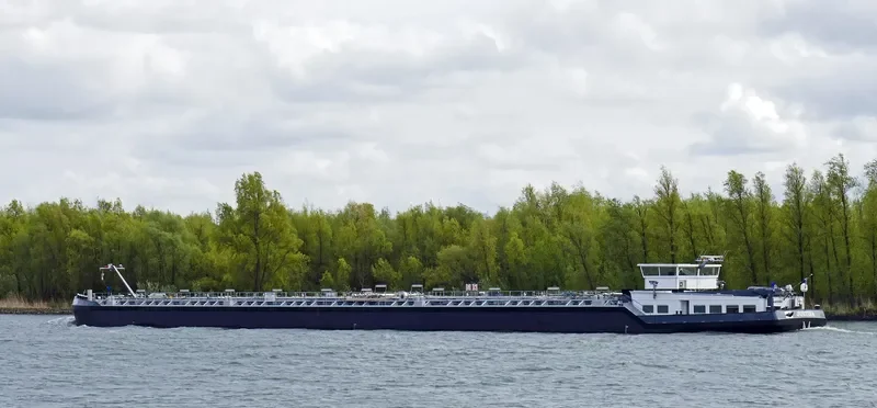 JUSTINA Tanker IMO 9602083 photo 6