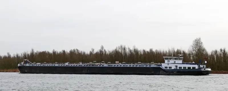 JUSTINA Tanker IMO 9602083 photo 8