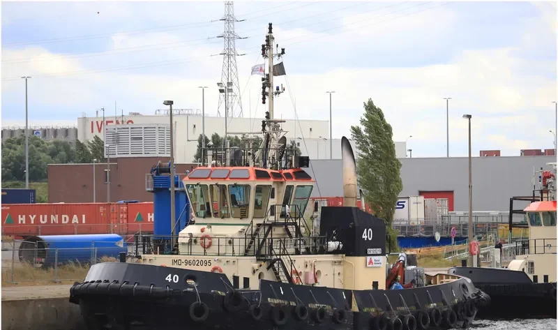TUG 40 General Cargo IMO 9602095 photo 4