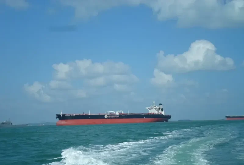 AZURE NOVA Tanker IMO 9602631 photo 3