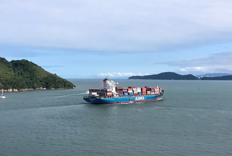 AMERICO VESPUCIO Container Ship IMO 9603233 photo 6