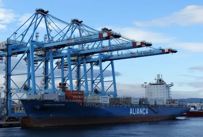 AMERICO VESPUCIO Container Ship IMO 9603233 photo 9