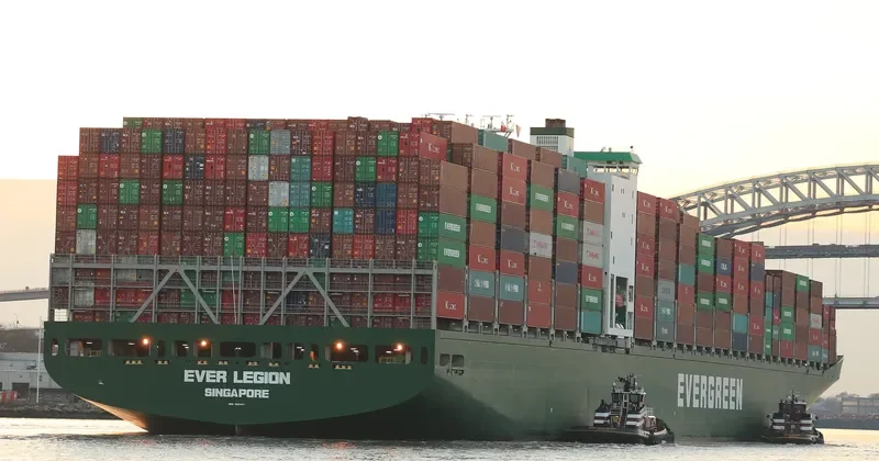 EVER LEGION Container Ship IMO 9604110 photo 6