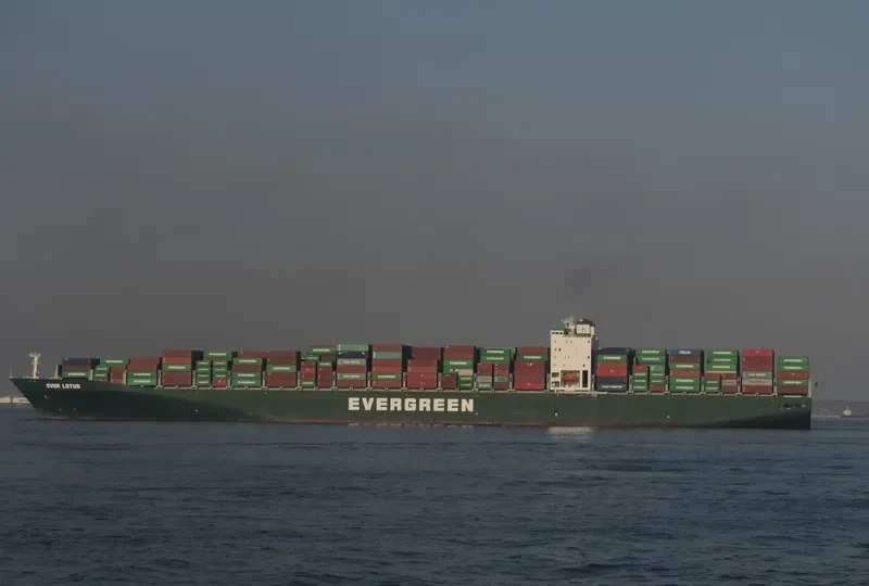 EVER LOTUS Container Ship IMO 9604122 photo 2