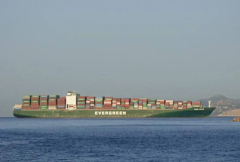 EVER LOTUS Container Ship IMO 9604122 photo 9