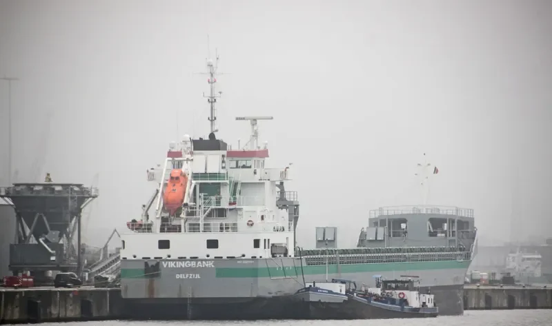 VIKINGBANK Container Ship IMO 9604184 photo 9