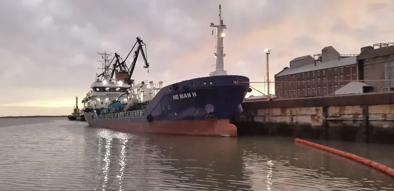 HE MAN H Tanker IMO 9606089 photo 4