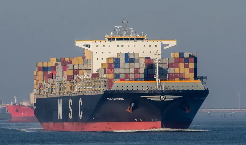 MSC LONDON Container Ship IMO 9606302 photo 5