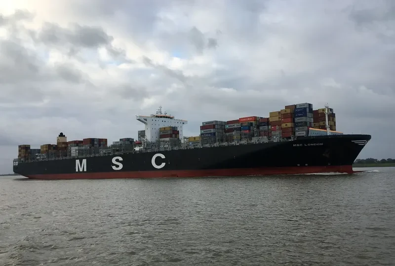 MSC LONDON Container Ship IMO 9606302 photo 6