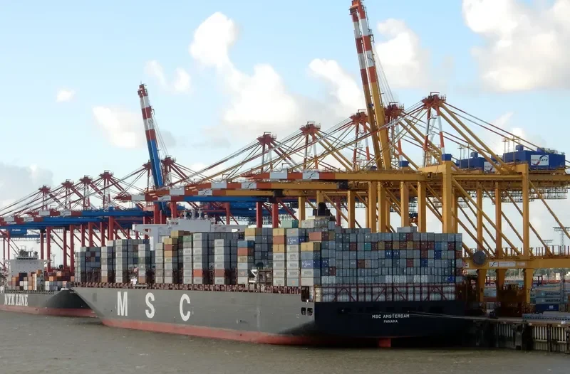 MSC AMSTERDAM Container Ship IMO 9606338 photo 8