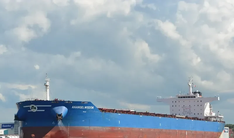 MARAN WISDOM Bulk Carrier IMO 9606766 photo 3
